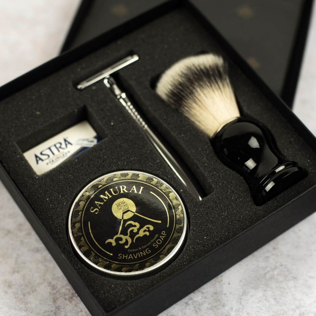 Complete Luxury Shaving Gift Black Box Set - Synthetic hair shaving brush, double-edge safety razor, traditional shaving soap and one pack of razor blades